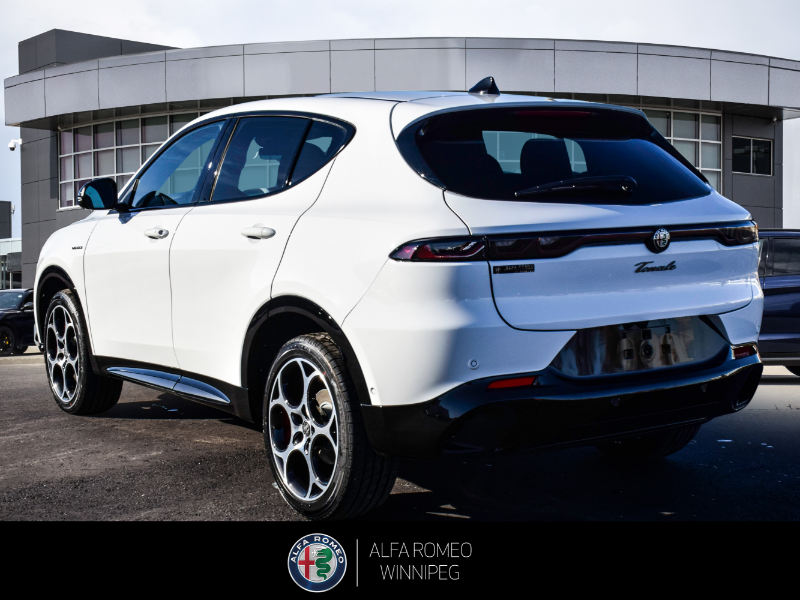 2025 ALFA ROMEO Tonale   at Alfa Romeo of Winnipeg Winnipeg Manitoba (Image 4/26)