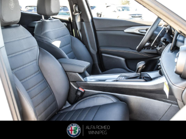 2025 ALFA ROMEO Tonale   at Alfa Romeo of Winnipeg Winnipeg Manitoba thumbnail 21