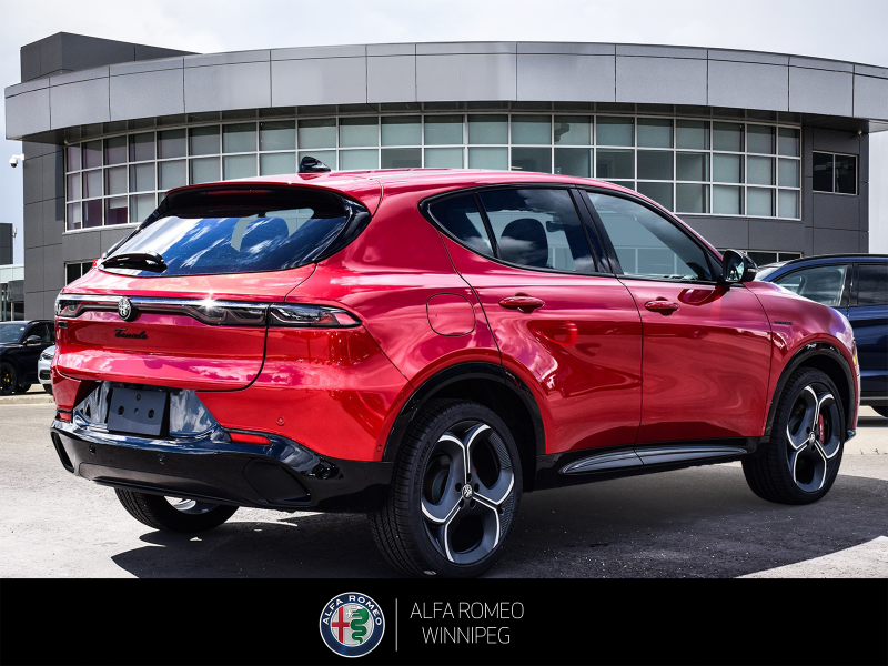 2026 ALFA ROMEO Tonale Veloce at Alfa Romeo of Winnipeg Winnipeg Manitoba (Image 5/27)