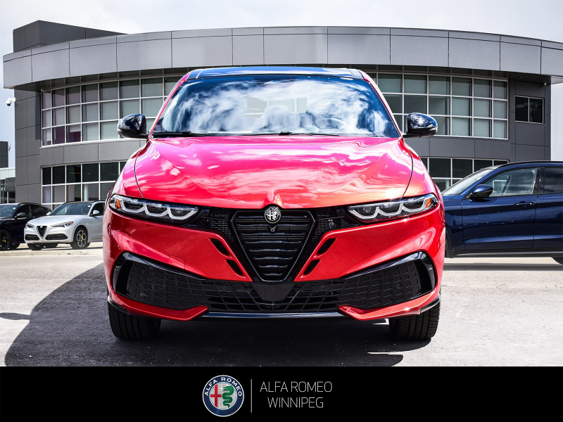 2026 ALFA ROMEO Tonale Veloce at Alfa Romeo of Winnipeg Winnipeg Manitoba (Image 8/27)