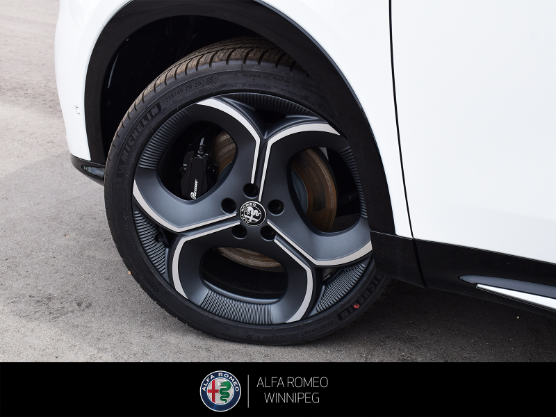 2026 ALFA ROMEO Tonale Speciale  at Alfa Romeo of Winnipeg Winnipeg Manitoba (Image 11/24)