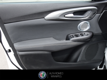 2026 ALFA ROMEO Tonale Speciale  at Alfa Romeo of Winnipeg Winnipeg Manitoba thumbnail 13