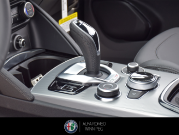 2025 ALFA ROMEO Stelvio   at Alfa Romeo of Winnipeg Winnipeg Manitoba thumbnail 17