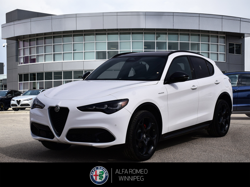 2025 ALFA ROMEO Stelvio at Alfa Romeo of Winnipeg Winnipeg Manitoba (Image 1/27)