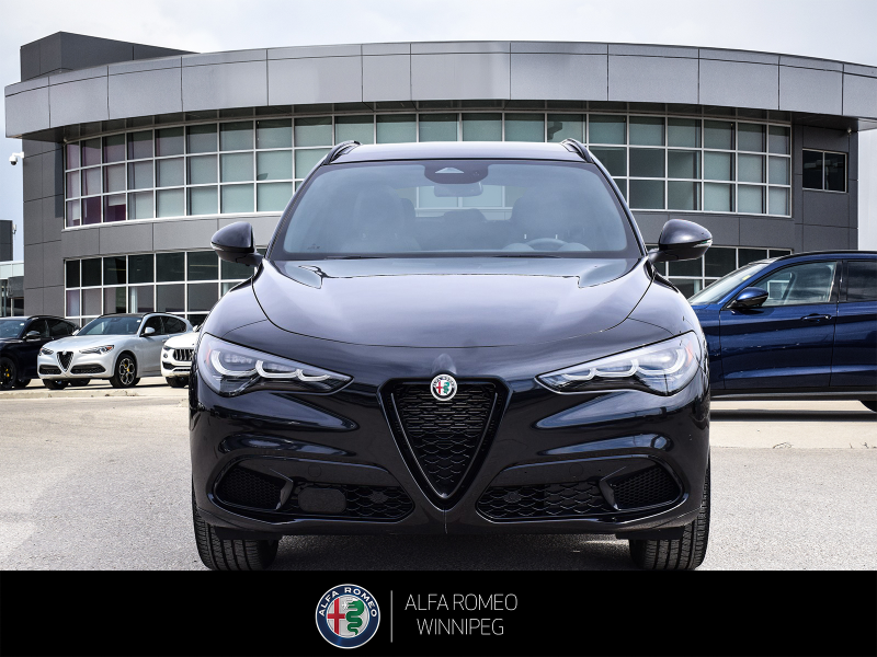 2025 ALFA ROMEO Stelvio Intensa at Alfa Romeo of Winnipeg Winnipeg Manitoba (Image 2/27)