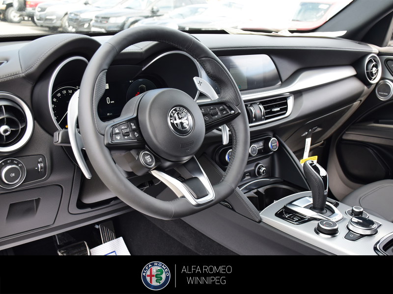 2026 ALFA ROMEO Stelvio at Alfa Romeo of Winnipeg Winnipeg Manitoba (Image 16/27)