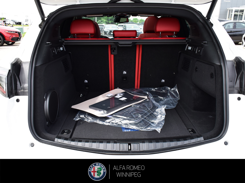 2026 ALFA ROMEO Stelvio Veloce  at Alfa Romeo of Winnipeg Winnipeg Manitoba (Image 10/27)