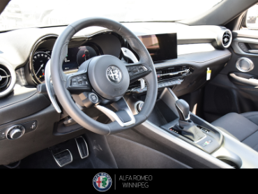 2025 ALFA ROMEO Tonale EAWD (PHEV)   at Alfa Romeo of Winnipeg Winnipeg Manitoba thumbnail 13