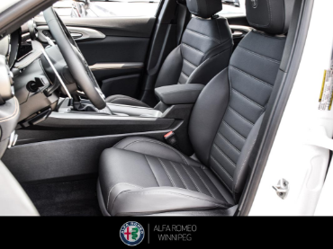 2025 ALFA ROMEO Tonale EAWD (PHEV) Veloce  at Alfa Romeo of Winnipeg Winnipeg Manitoba thumbnail 17