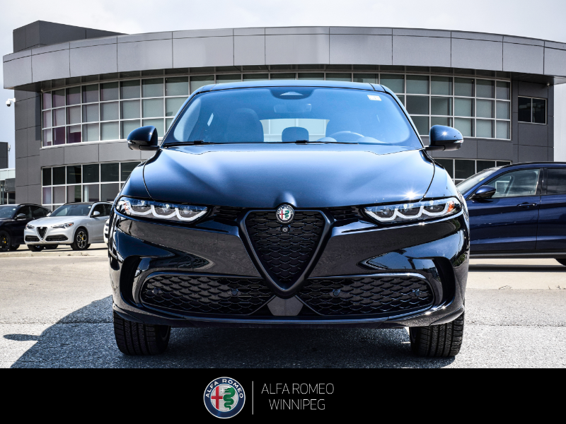 2025 ALFA ROMEO Tonale EAWD (PHEV) Intensa  at Alfa Romeo of Winnipeg Winnipeg Manitoba (Image 2/25)