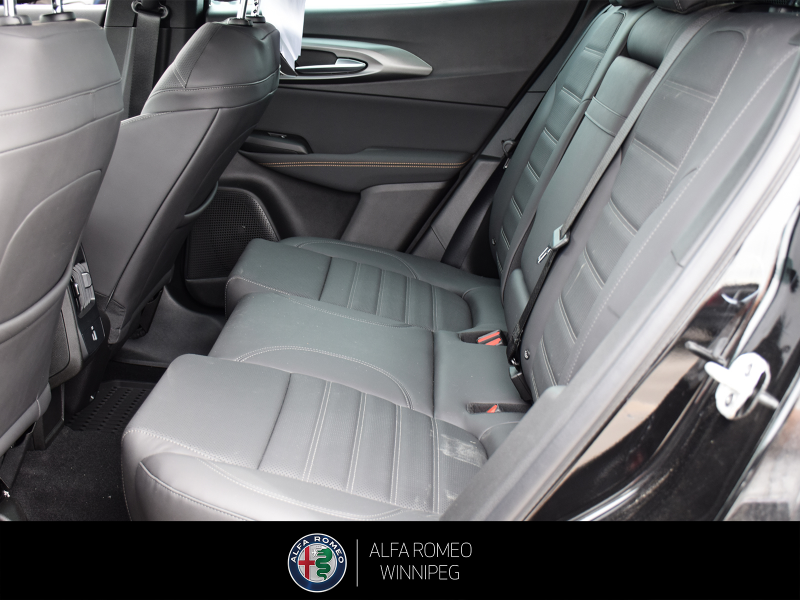 2025 ALFA ROMEO Tonale EAWD (PHEV) Veloce at Alfa Romeo of Winnipeg Winnipeg Manitoba (Image 20/23)