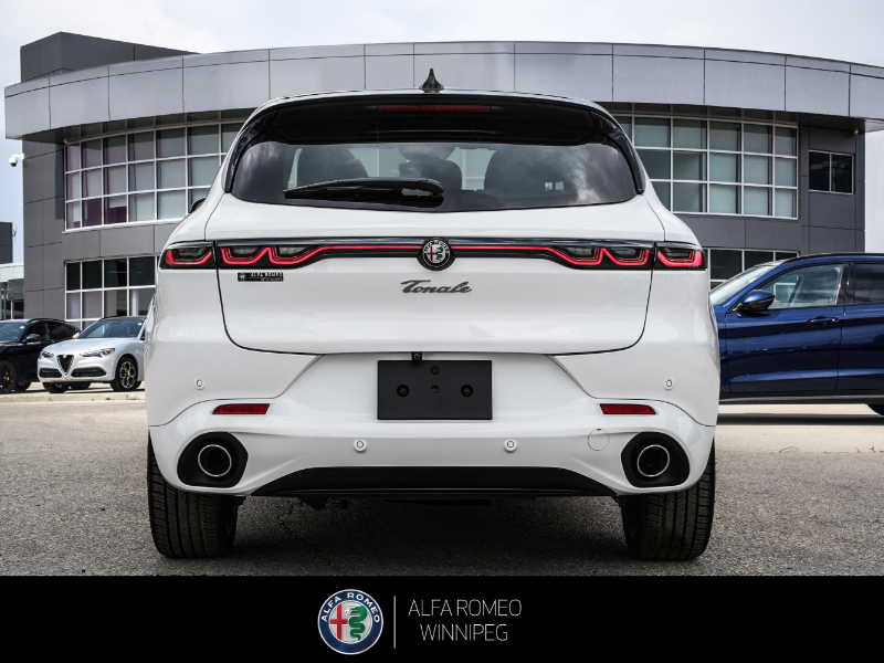 2025 ALFA ROMEO Tonale EAWD (PHEV) Tributo  at Alfa Romeo of Winnipeg Winnipeg Manitoba (Image 5/32)