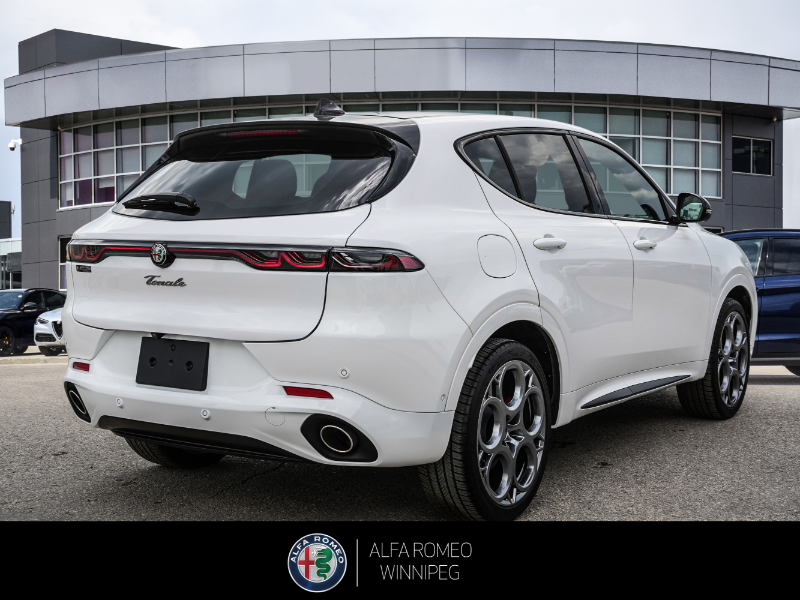 2025 ALFA ROMEO Tonale EAWD (PHEV) Tributo  at Alfa Romeo of Winnipeg Winnipeg Manitoba (Image 6/32)