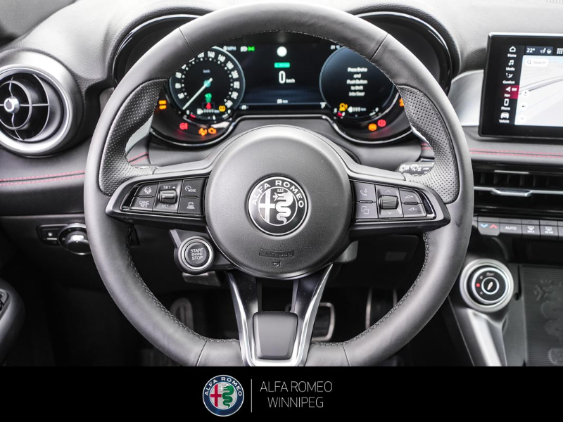 2025 ALFA ROMEO Tonale EAWD (PHEV) Tributo  at Alfa Romeo of Winnipeg Winnipeg Manitoba (Image 24/32)