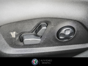 2025 ALFA ROMEO Tonale EAWD (PHEV) Tributo  at Alfa Romeo of Winnipeg Winnipeg Manitoba thumbnail 19