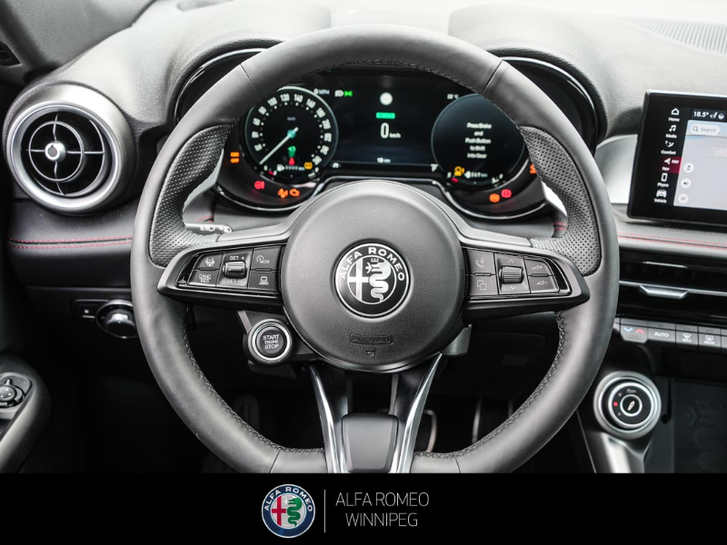 2025 ALFA ROMEO Tonale EAWD (PHEV) Tributo  at Alfa Romeo of Winnipeg Winnipeg Manitoba (Image 23/32)