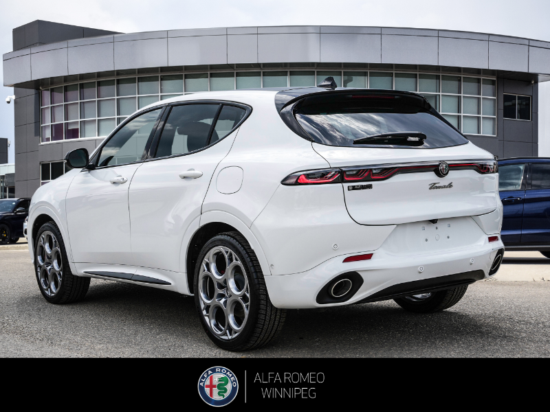 2025 ALFA ROMEO Tonale EAWD (PHEV) Tributo  at Alfa Romeo of Winnipeg Winnipeg Manitoba (Image 4/32)