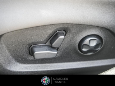 2025 ALFA ROMEO Tonale EAWD (PHEV) Tributo  at Alfa Romeo of Winnipeg Winnipeg Manitoba thumbnail 18