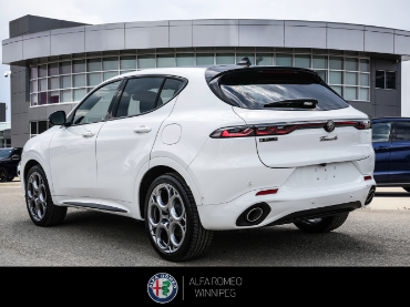 2025 ALFA ROMEO Tonale EAWD (PHEV) Tributo  at Alfa Romeo of Winnipeg Winnipeg Manitoba thumbnail 4