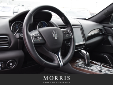 2021 Maserati Levante GranLusso  at Alfa Romeo of Winnipeg Winnipeg Manitoba thumbnail 11