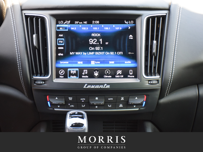 2019 Maserati Levante S GranLusso  at Alfa Romeo of Winnipeg Winnipeg Manitoba (Image 21/26)